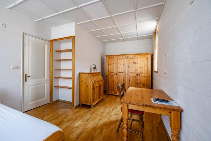 Foto 30 van Helper Kerkstraat 20