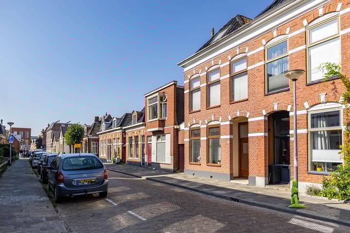 Foto 54 van Helper Kerkstraat 20