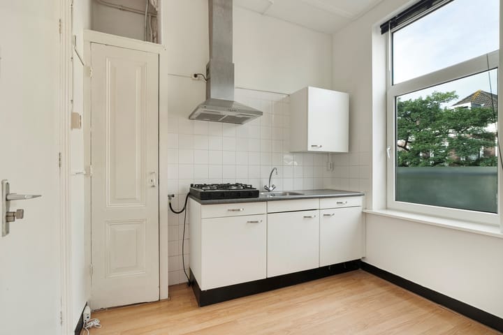 Foto 10 van Jacob Catsstraat 86-B02