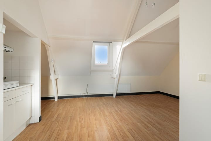 Foto 13 van Jacob Catsstraat 86-B02