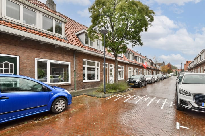 Foto 24 van Borneostraat 50