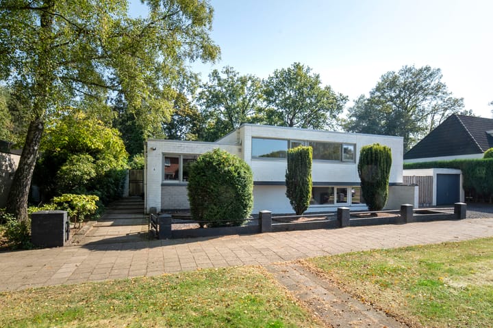 Foto 6 van De Ruyterstraat 6