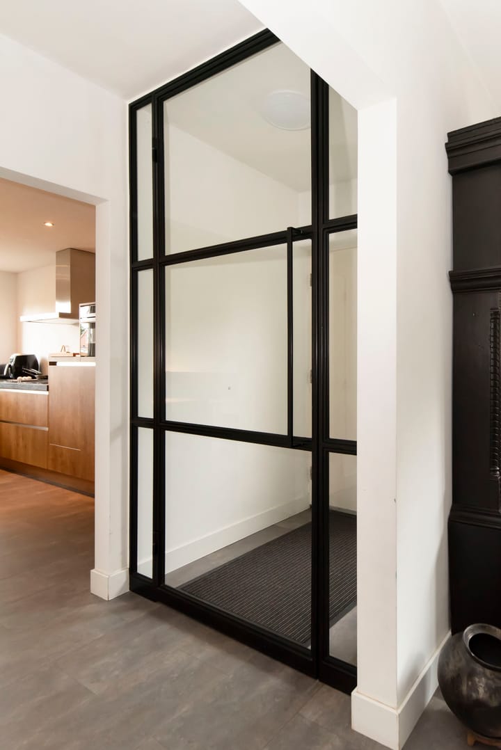 Foto 19 van De Ruyterstraat 6