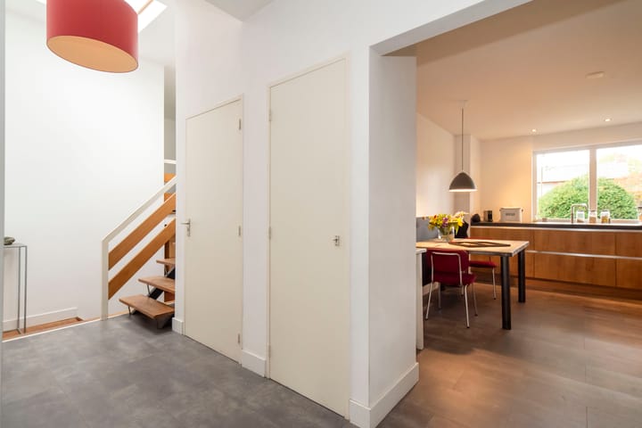 Foto 21 van De Ruyterstraat 6