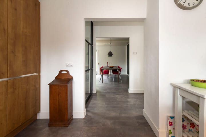 Foto 18 van De Ruyterstraat 6