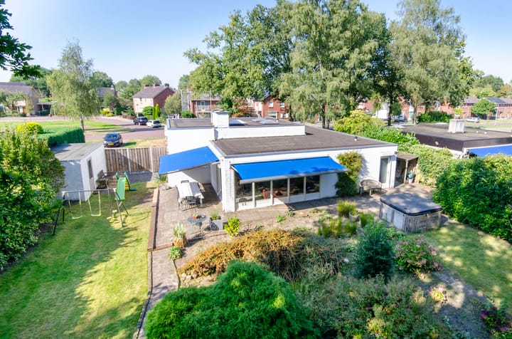 Foto 44 van De Ruyterstraat 6