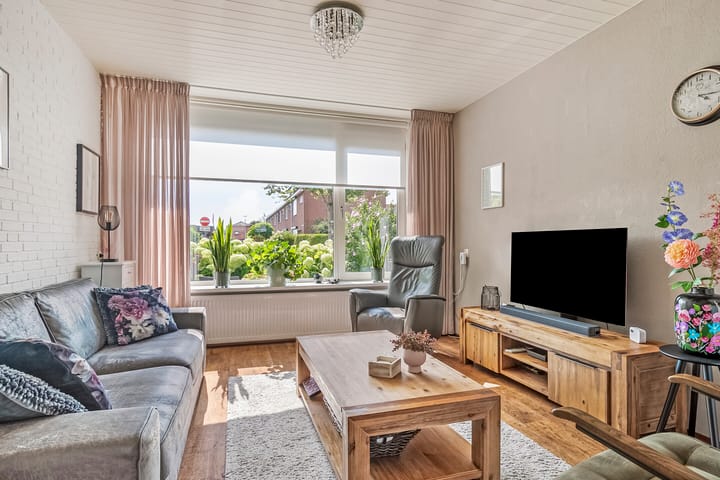 Foto 7 van Julianastraat 97