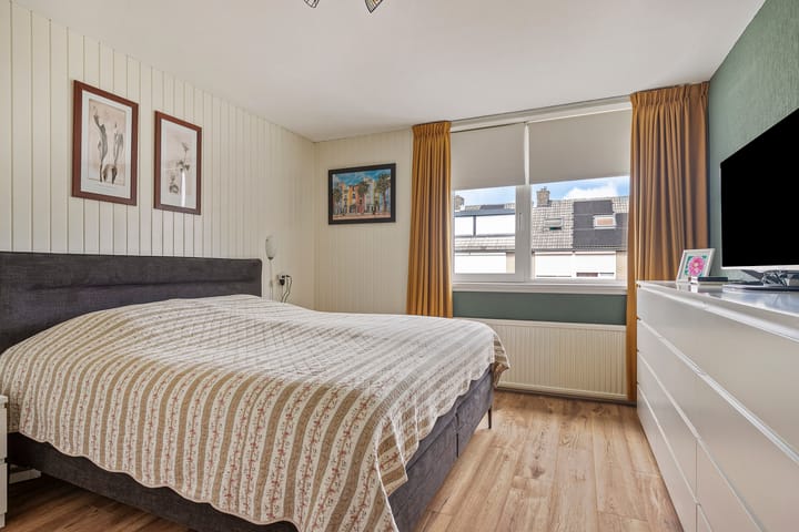 Foto 14 van Julianastraat 97