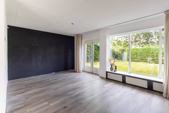 Foto 9 van A S Talmaplein 43