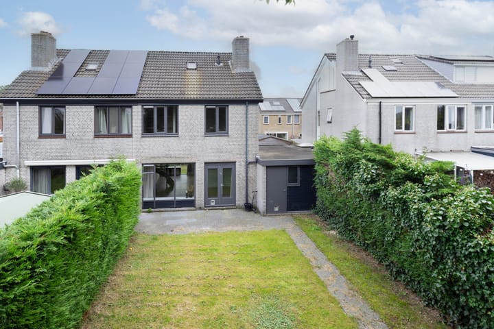 Foto 27 van A S Talmaplein 43