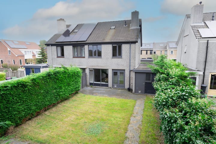 Foto 28 van A S Talmaplein 43