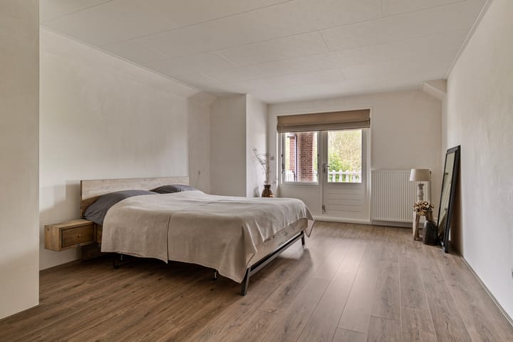 Foto 39 van Provincialeweg 42