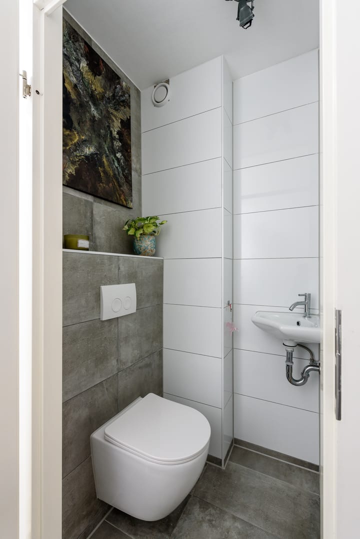 Foto 8 van L.C. van der Vlugtstraat 32