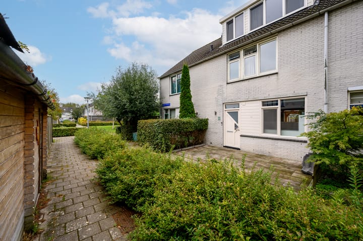 Foto 48 van L.C. van der Vlugtstraat 32