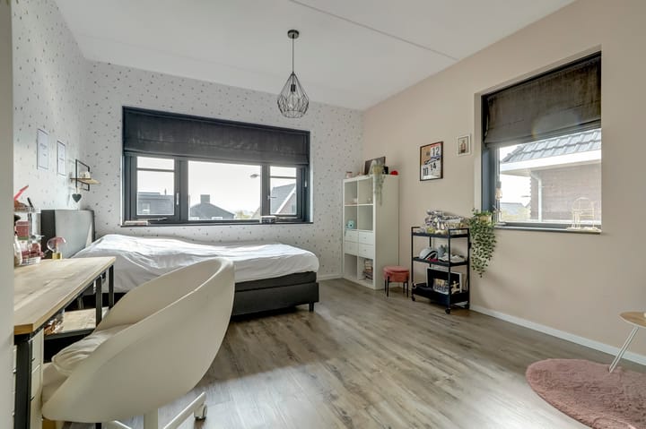 Foto 19 van Kleingouw 87-D