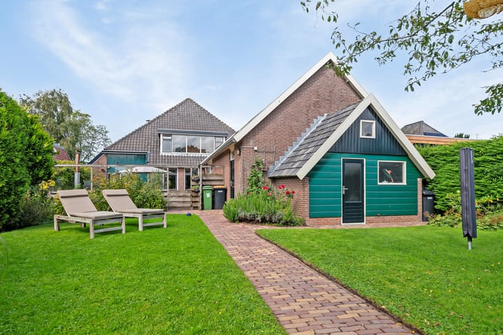 Photo 2 of Oostwouder Dorpsstraat 16