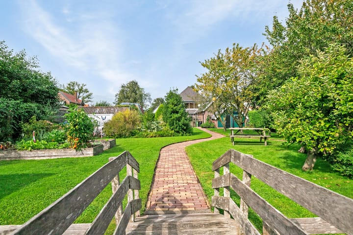 Photo 3 of Oostwouder Dorpsstraat 16