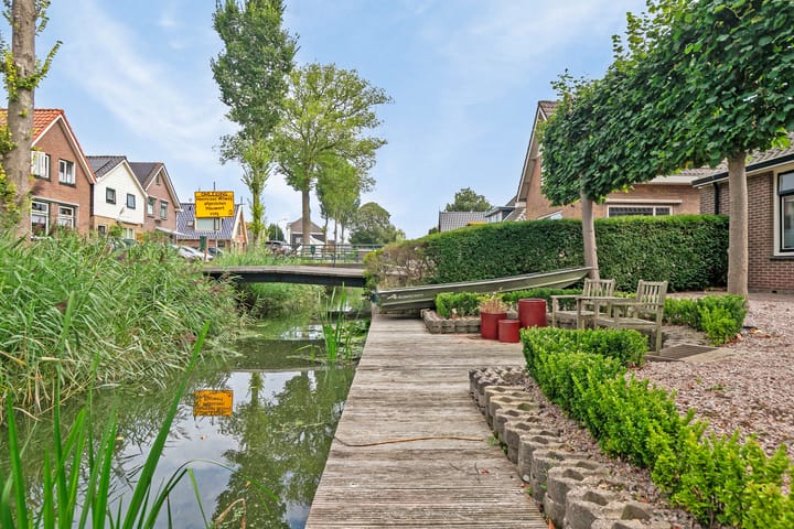 Photo 5 of Oostwouder Dorpsstraat 16