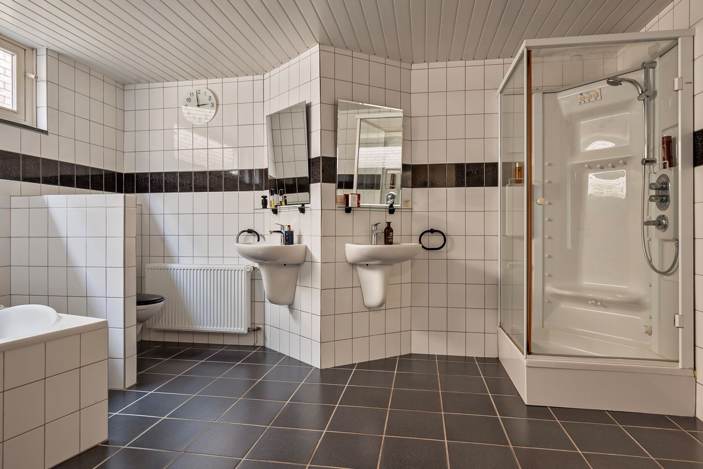 Foto 20 van Oostwouder Dorpsstraat 16