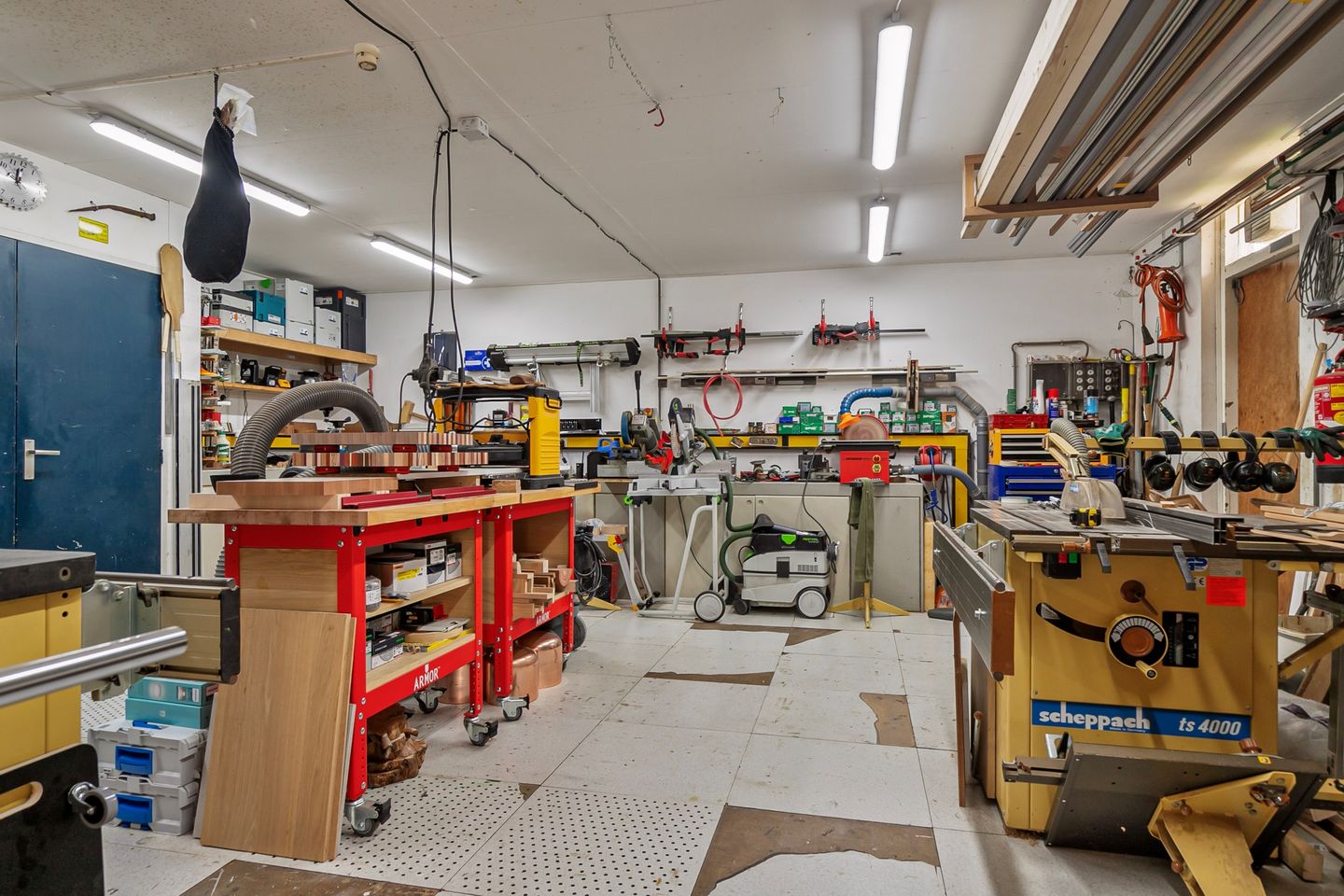 Foto 59 van Oostwouder Dorpsstraat 16