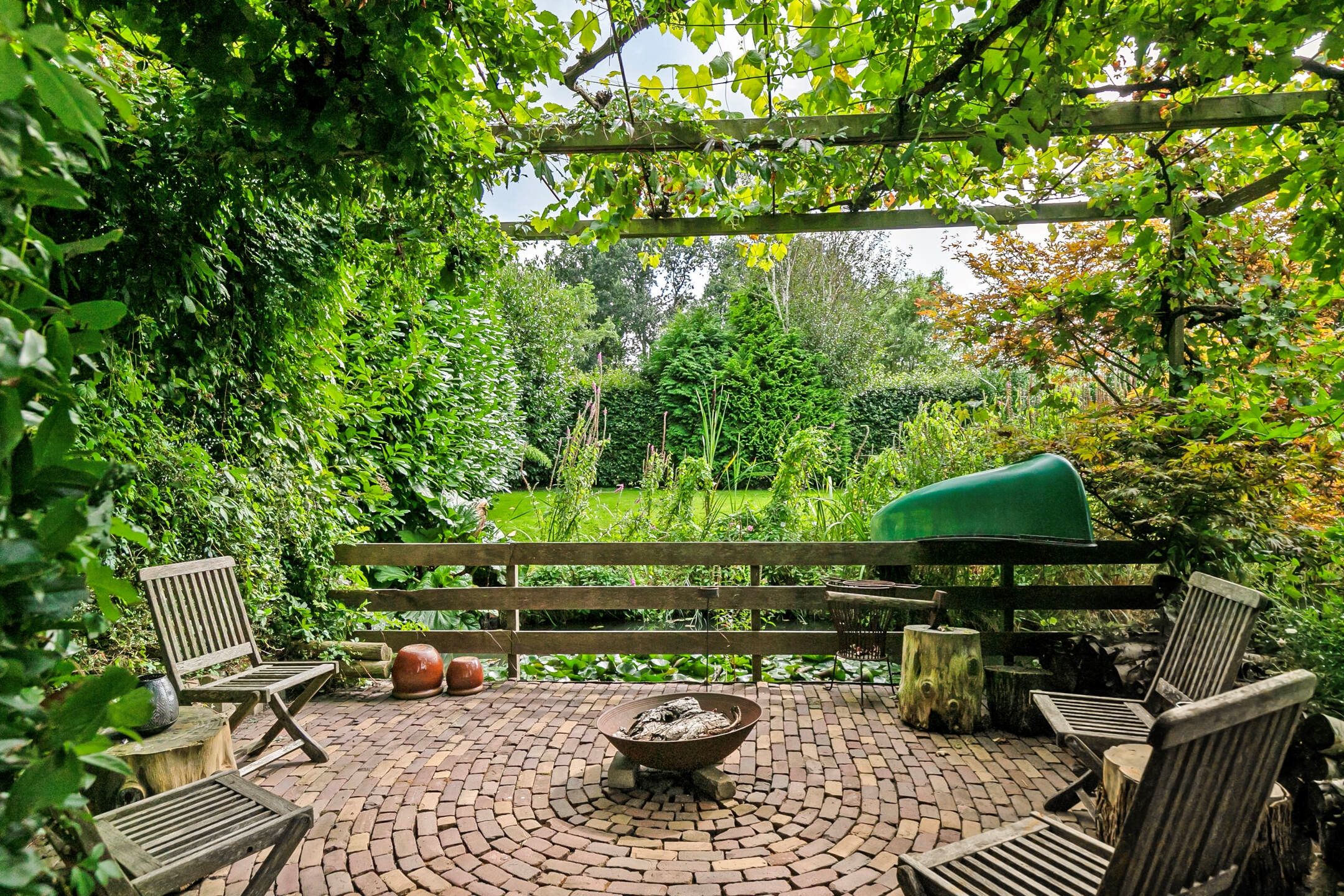 Foto 78 van Oostwouder Dorpsstraat 16