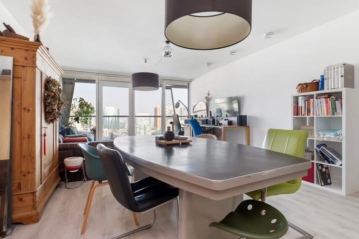 Foto 18 van Kruisplein 1018