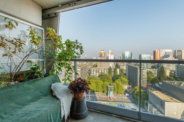 Foto 29 van Kruisplein 1018