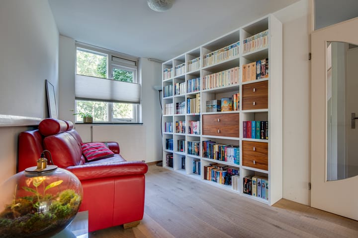 Foto 7 van Den-Uylborch 28