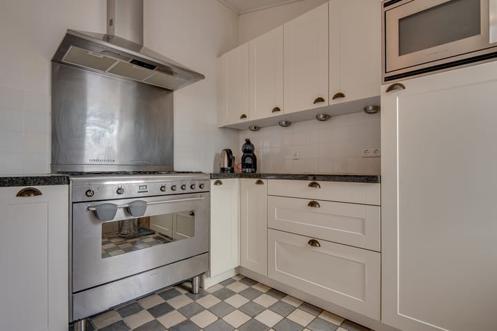 Foto 11 van Den-Uylborch 28