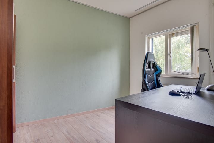 Foto 17 van Den-Uylborch 28