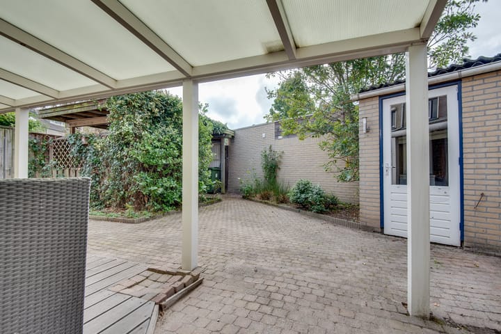 Foto 24 van Den-Uylborch 28