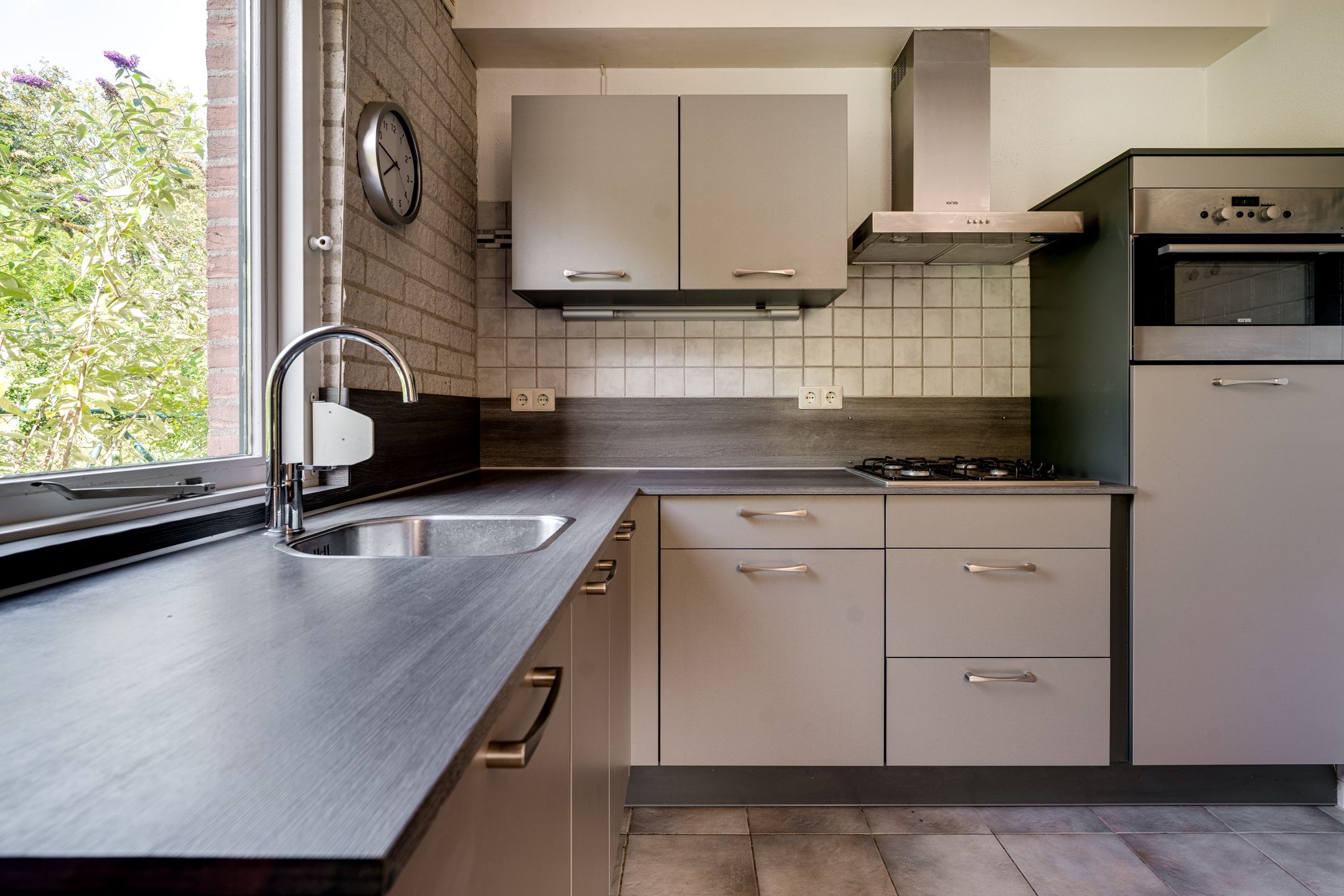 Photo 15 of Melkweg 2-91