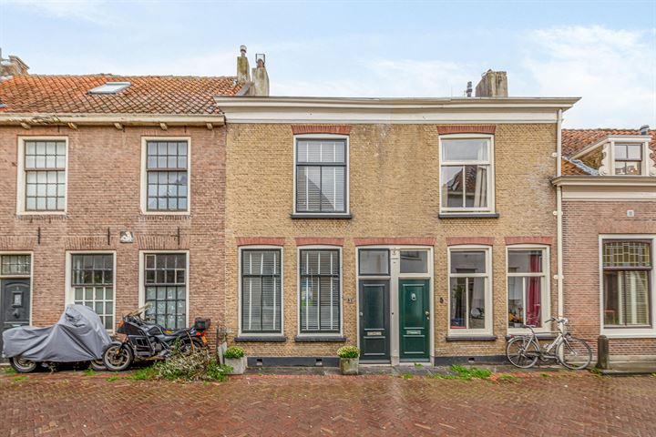 View photo 4 of Langestraat 3