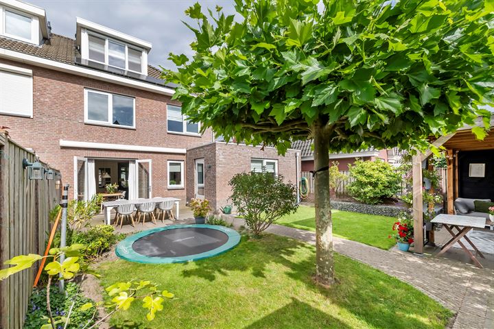 View photo 45 of Harrie van de Laakstraat 12