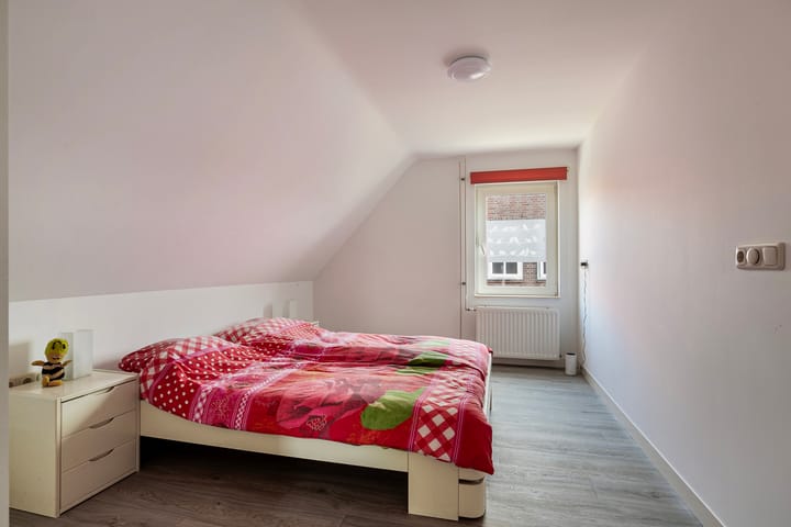 Foto 24 van Dorpstraat 40