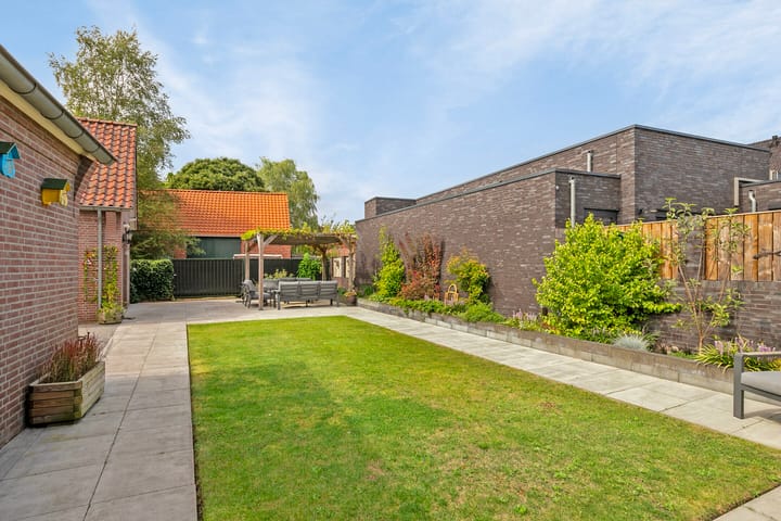 Foto 41 van Dorpstraat 40