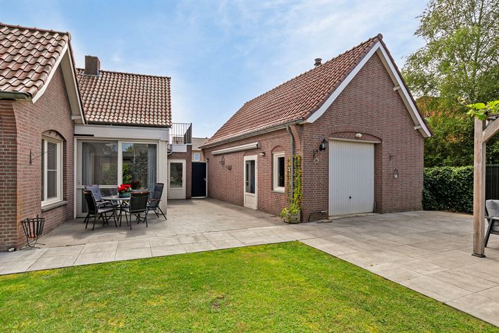 View photo 42 of Dorpstraat 40