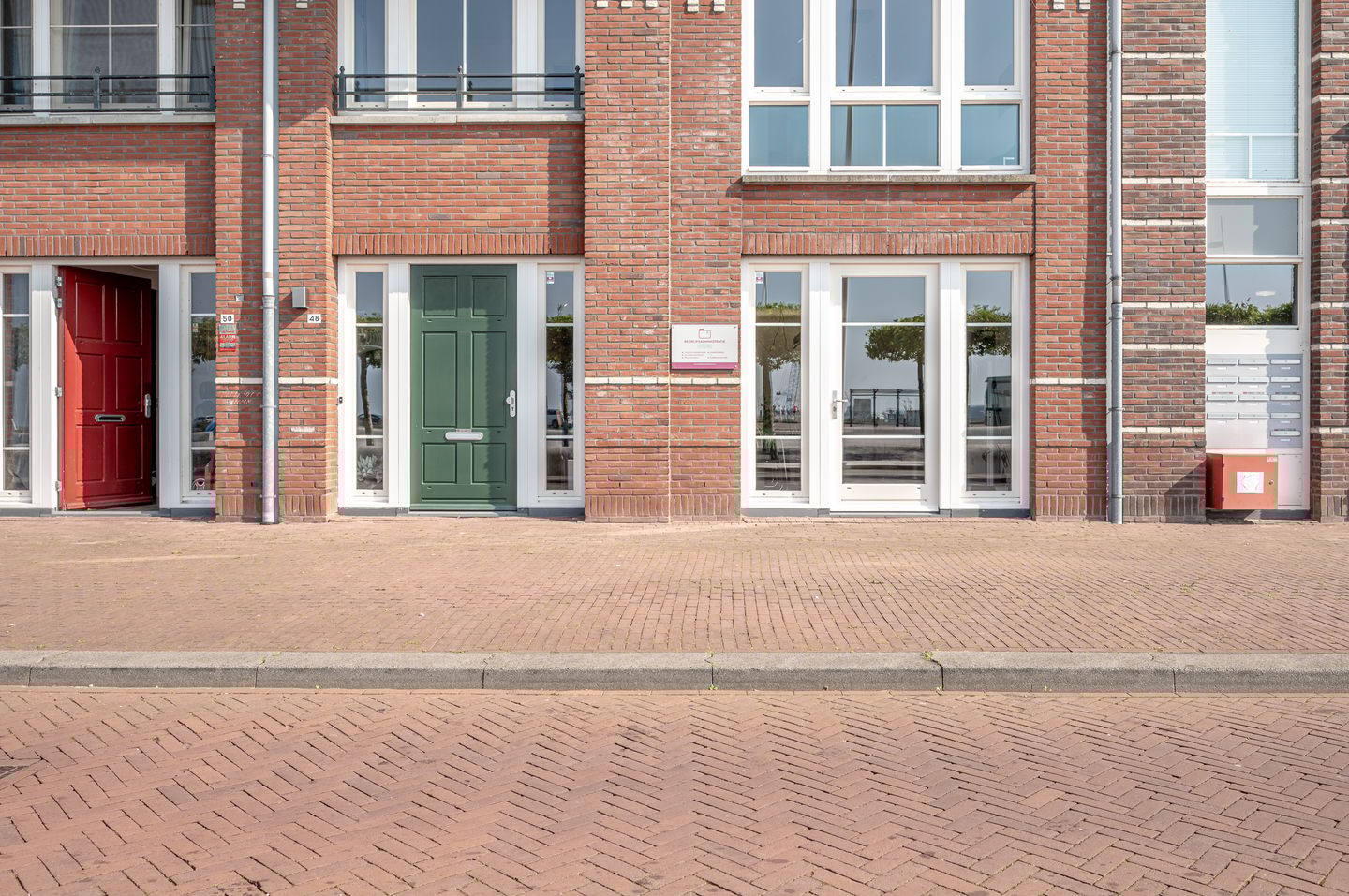 Foto 4 van Lelybaan 48