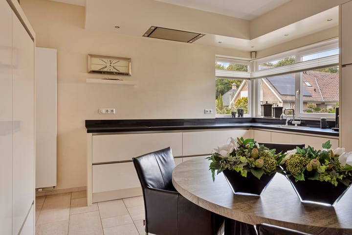 Foto 14 van Weerninklanden 28