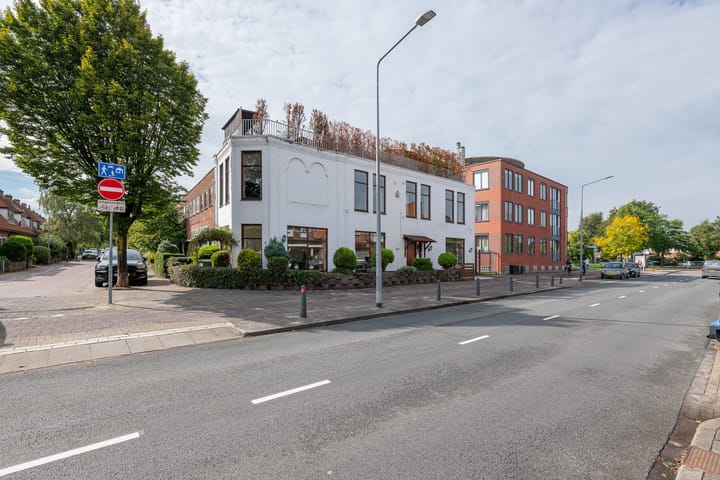 Photo 43 of Hoge Larenseweg 249