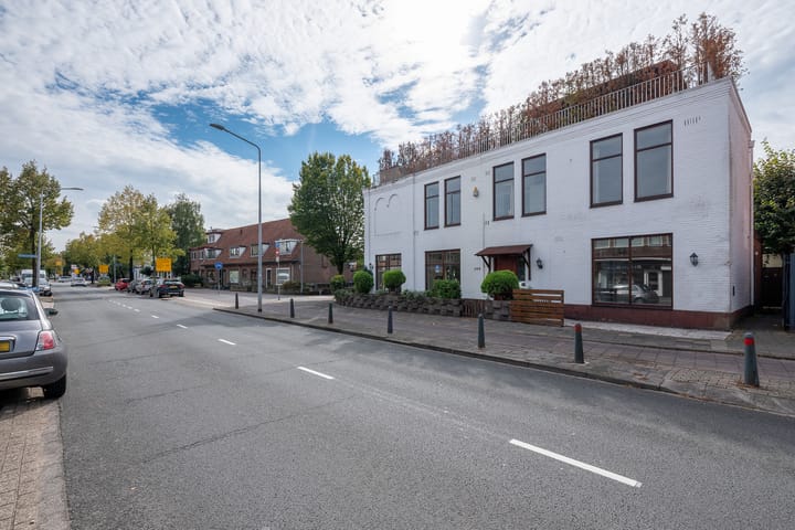 Photo 44 of Hoge Larenseweg 249