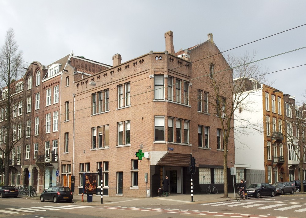 Bekijk foto 1 van De Lairessestraat 40 1