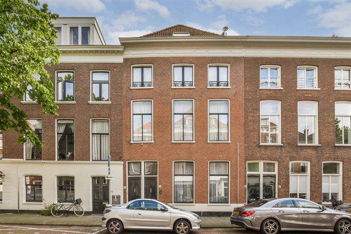 Bekijk foto 1 van Balistraat 63