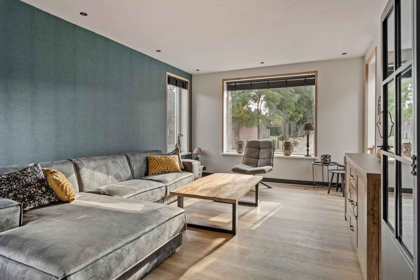 Photo 10 of Beatrixstraat 65