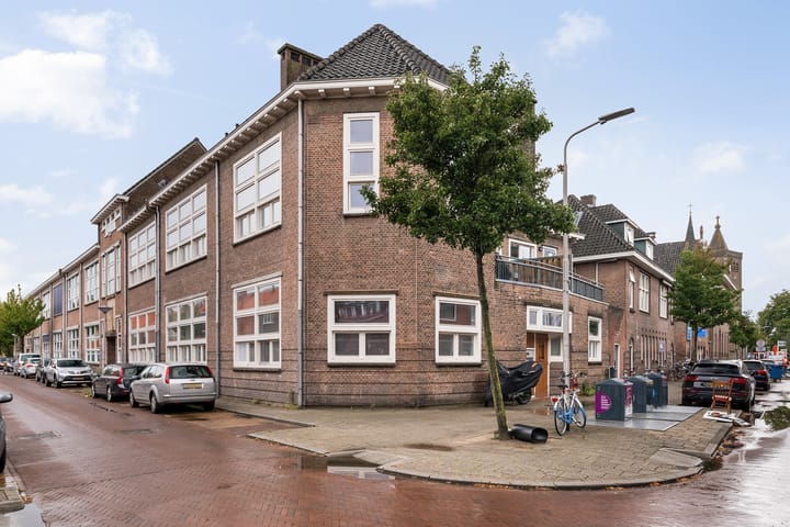 Photo 1 of Simonsstraat 103-E