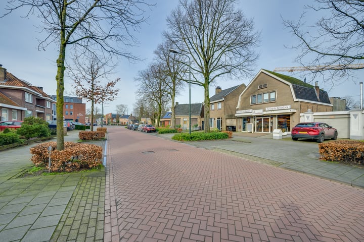 View photo 6 of Oude Bredaseweg 35-C