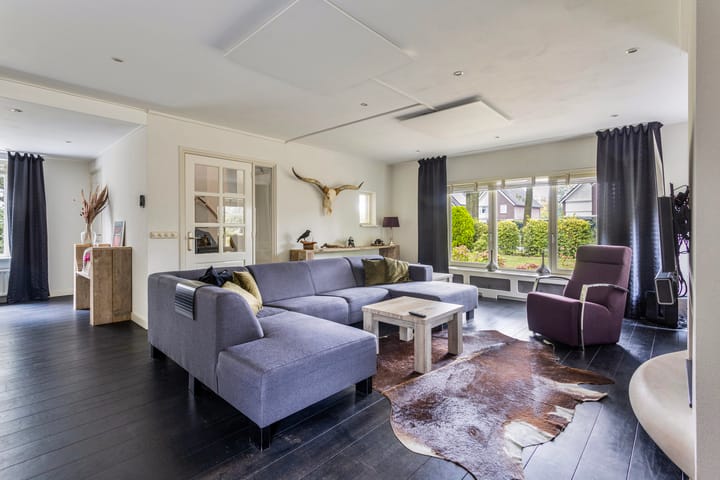 Photo 6 of Kleinussenstraat 8