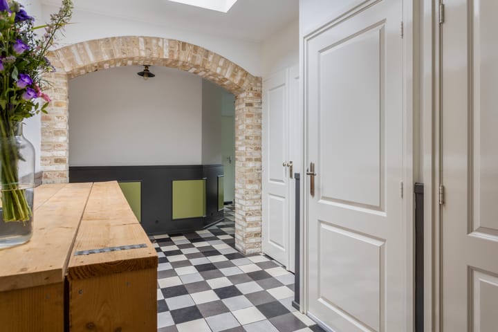 Photo 19 of Kleinussenstraat 8