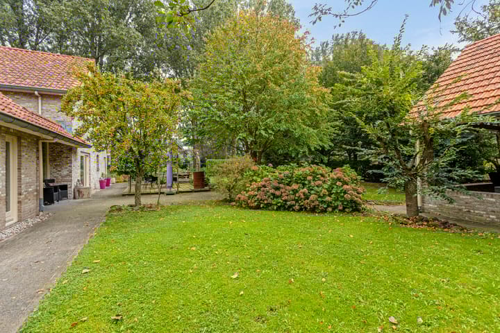 Photo 21 of Kleinussenstraat 8