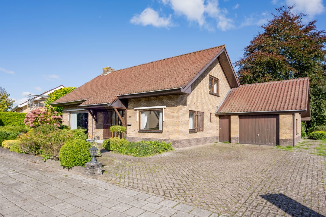 Foto 1 van Van Curlerstraat 8